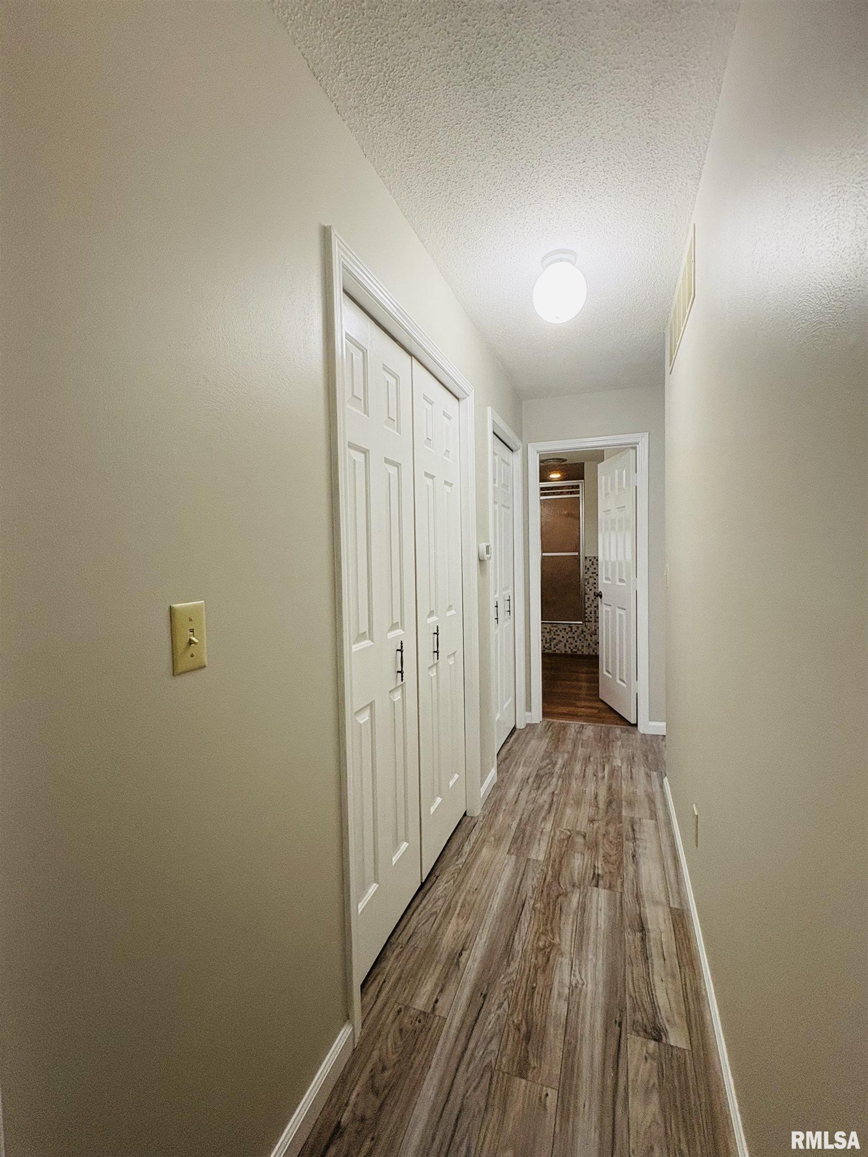 Undisclosed Address Jacksonville, IL 62650 - Photo 60 of 70