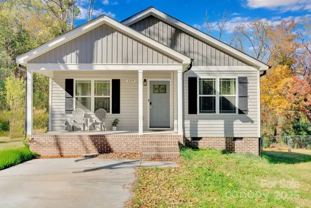 $325,000 | 159 Madison Avenue Northeast, Concord, NC 28025