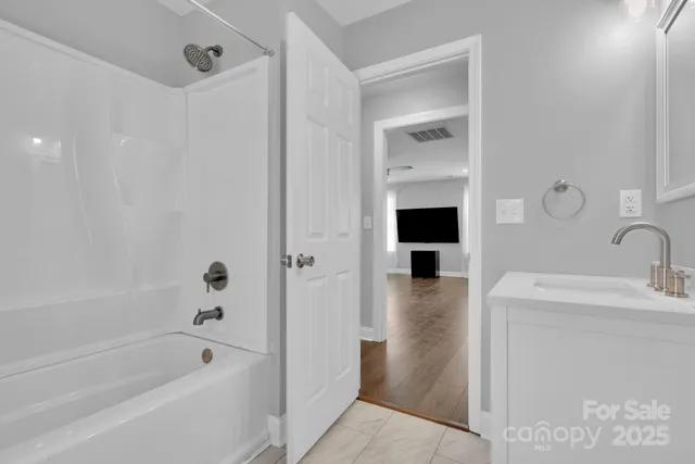 $325,000 | 159 Madison Avenue Northeast, Concord, NC 28025