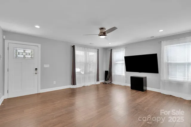 $325,000 | 159 Madison Avenue Northeast, Concord, NC 28025