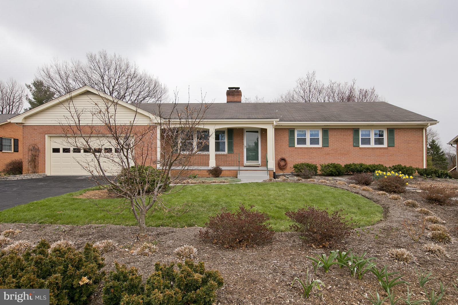 Exterior (Front)