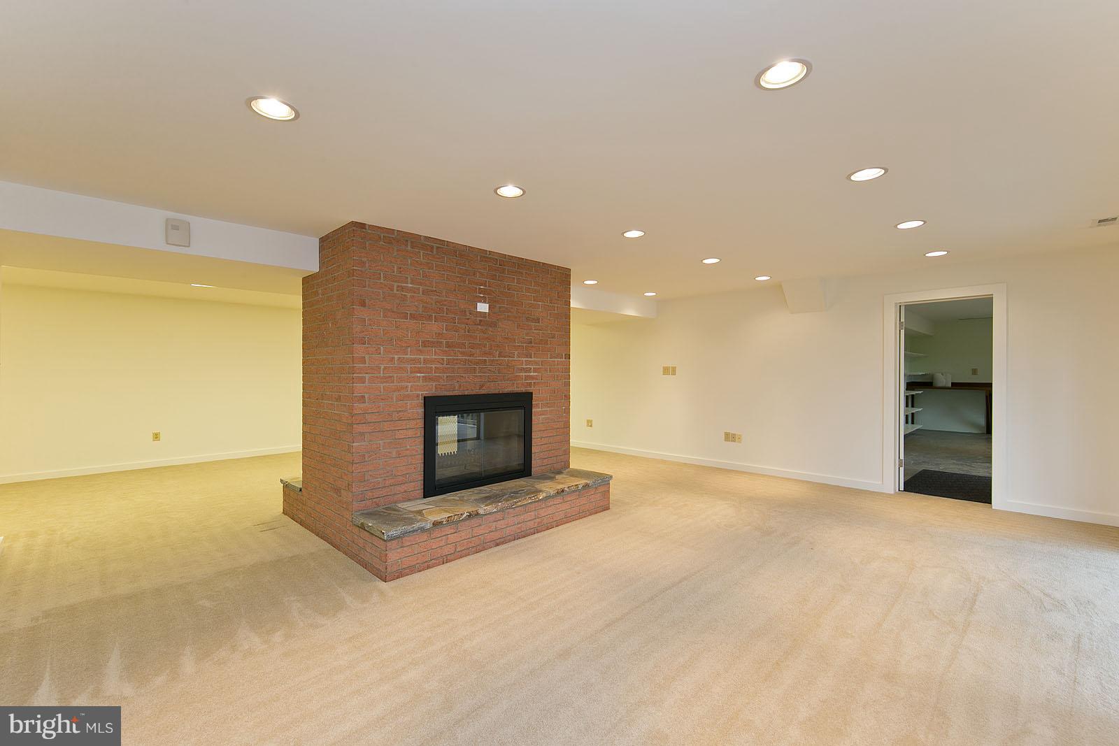 312 Ridge Avenue Winchester, VA 22601 - Photo 27 of 30 Basement