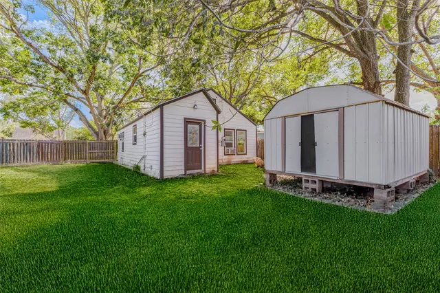 $1,000 | 607 North Speed Street, Wharton, TX 77488