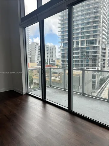 $3,400 | 1050 Brickell Avenue, Unit 608, Miami, FL 33131