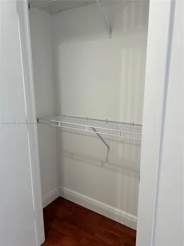 $3,400 | 1050 Brickell Avenue, Unit 608, Miami, FL 33131