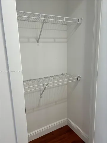 $3,400 | 1050 Brickell Avenue, Unit 608, Miami, FL 33131