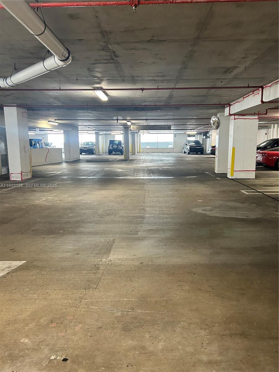 1050 Brickell Avenue, Unit 608 Miami, FL 33131 - Photo 33 of 34