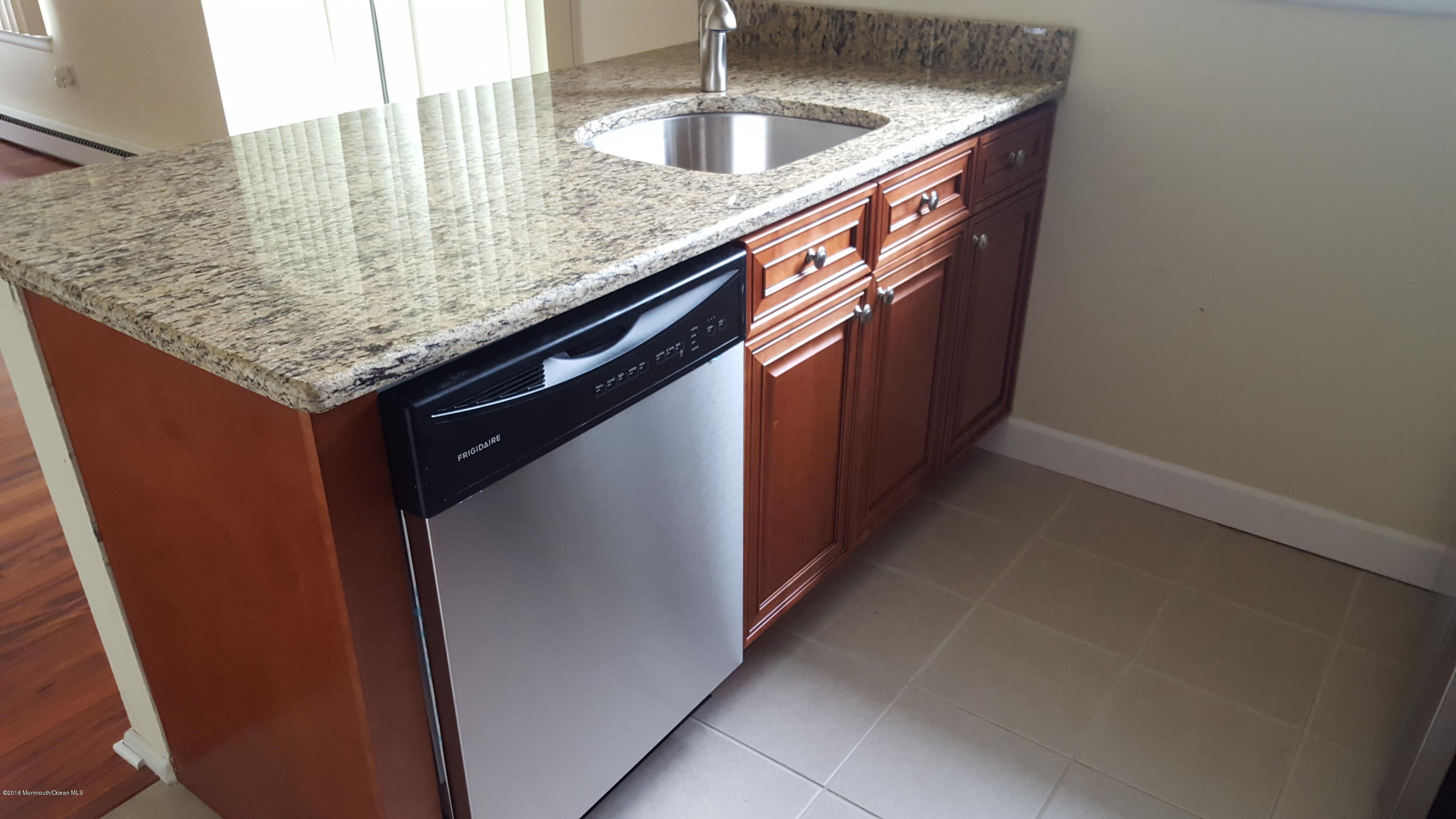 31 A Haddon Road, Unit 31A Monroe Township, NJ 08831 - Photo 2 of 16 20160517_105307