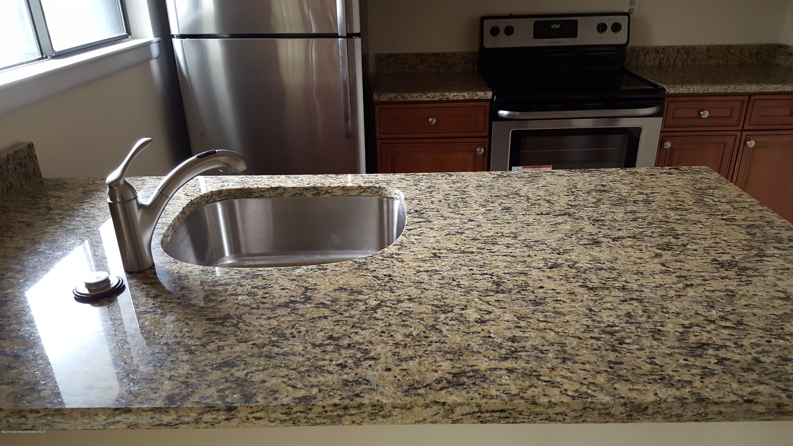 31 A Haddon Road, Unit 31A Monroe Township, NJ 08831 - Photo 6 of 16 20160517_105238