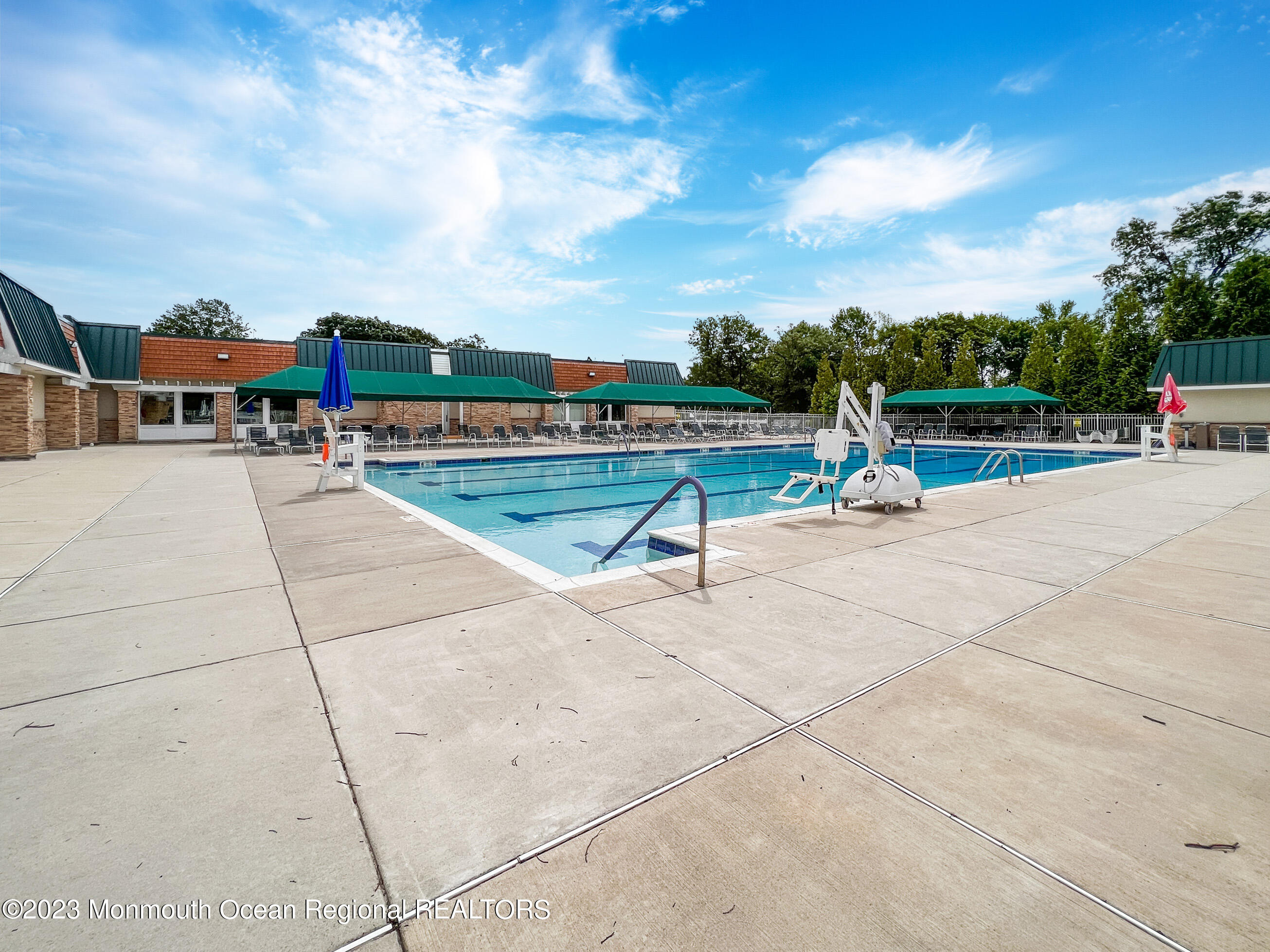 31 A Haddon Road, Unit 31A Monroe Township, NJ 08831 - Photo 10 of 16 IMG_1250sky