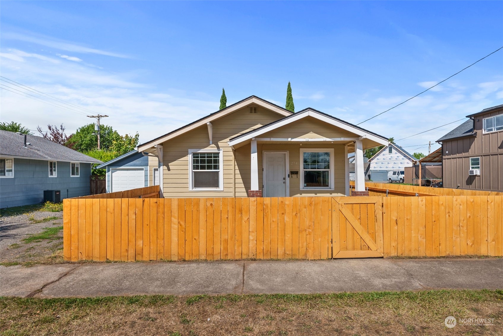 274 Southwest 1st Street Chehalis, WA 98532 - Photo 2 of 16 Gallery Image 2