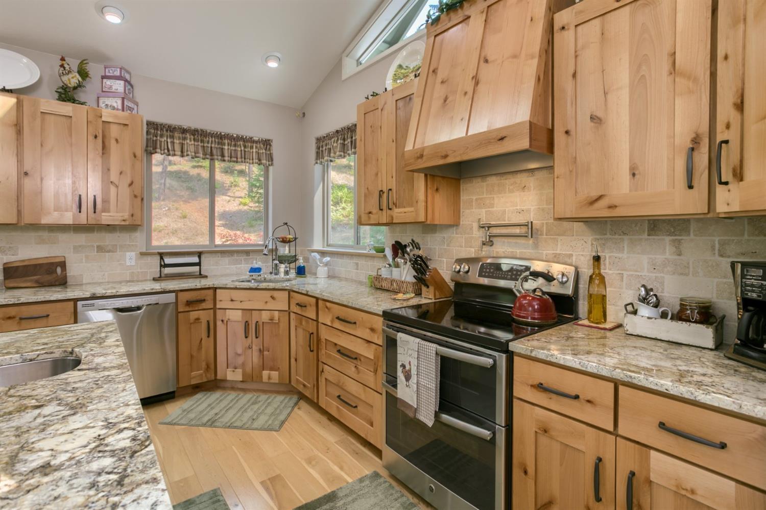 1211 Fielder Creek Road Rogue River, OR 97537 - Photo 11 of 35 Additional Photo