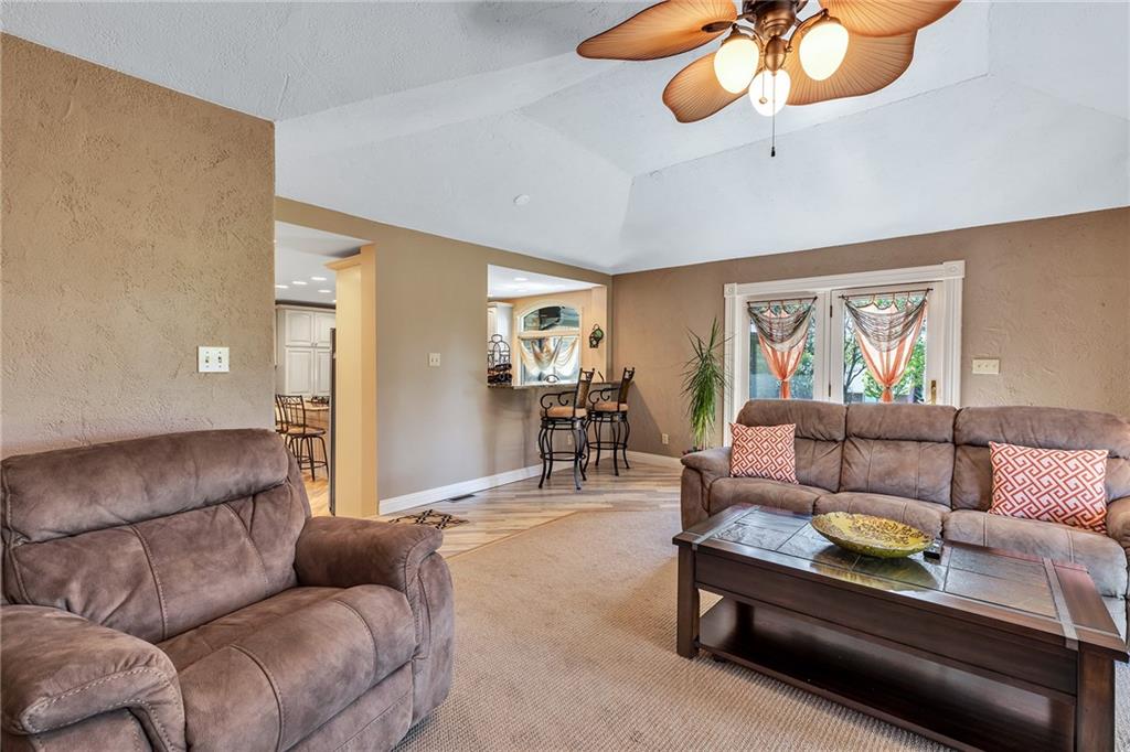 2157 Brodhead Road Aliquippa, PA 15001 - Photo 12 of 25 Gallery Image 12