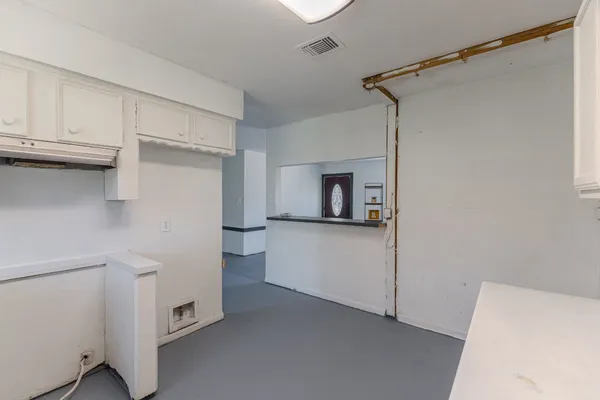 $215,000 | 31942 South Wiggins Street, Magnolia, TX 77355