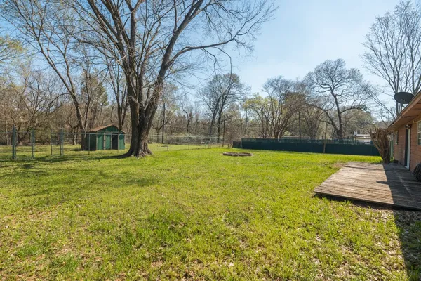 $215,000 | 31942 South Wiggins Street, Magnolia, TX 77355