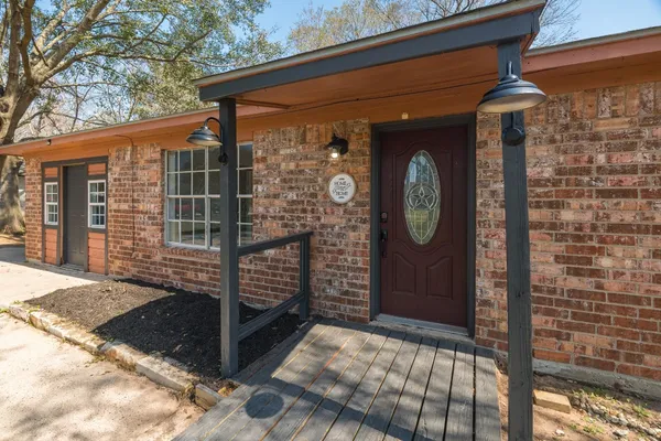 $215,000 | 31942 South Wiggins Street, Magnolia, TX 77355