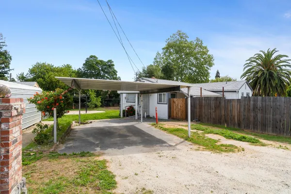 $459,000 | 4204 Abraham Way, Carmichael, CA 95608