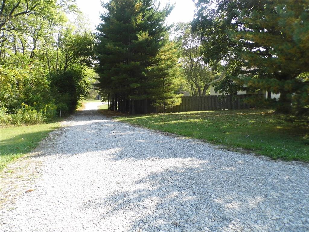 549 South Franklin Road Indianapolis, IN 46239 - Photo 8 of 24 Gallery Image 8