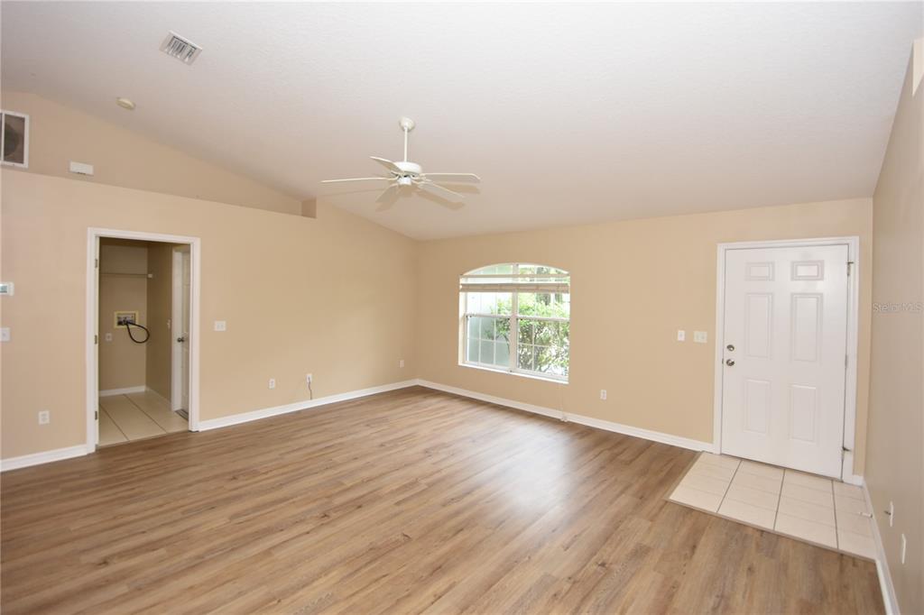 32 Slumber Path Palm Coast, FL 32164 - Photo 5 of 28