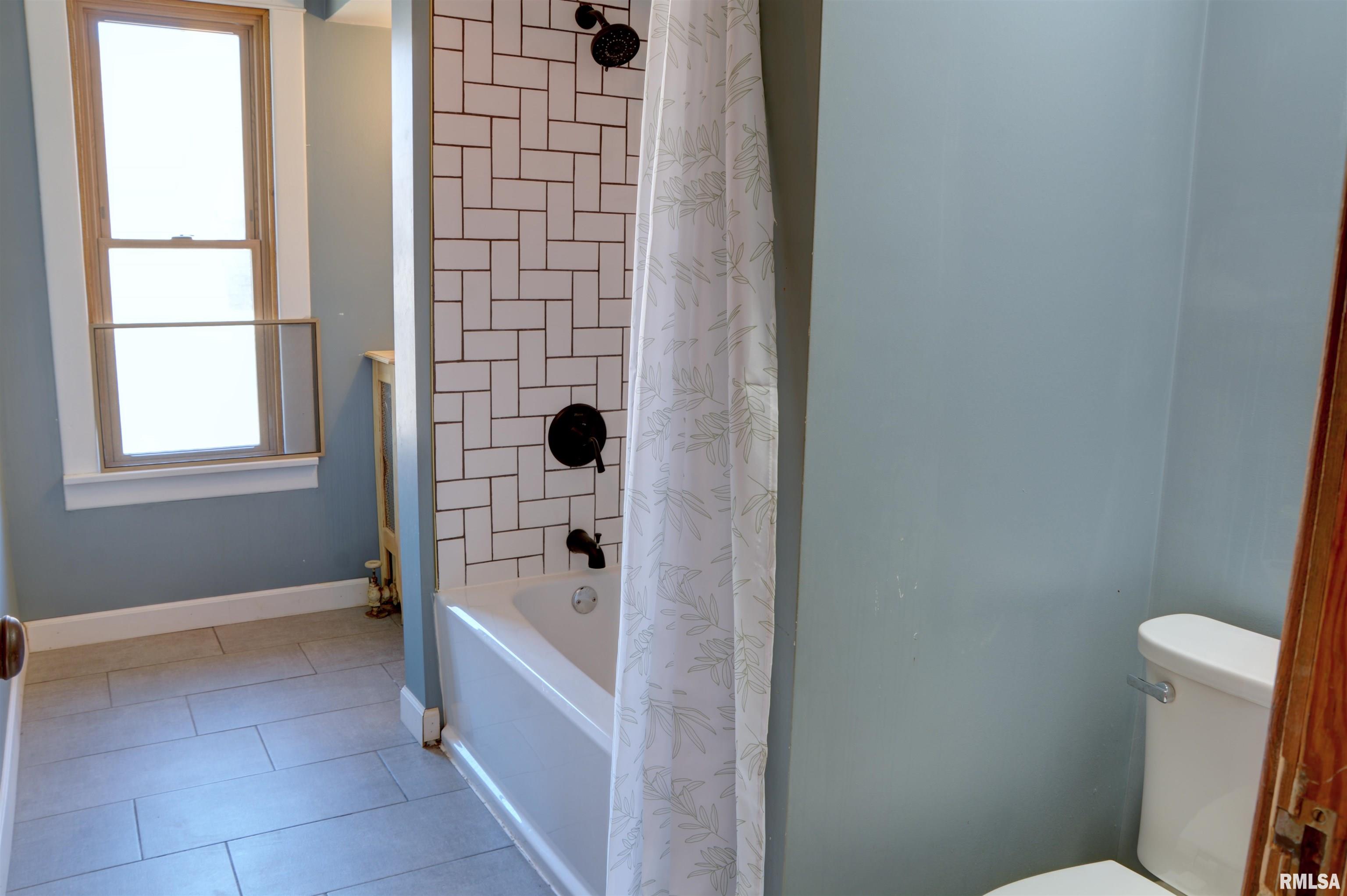 644 South Randolph Street Macomb, IL 61455 - Photo 23 of 36