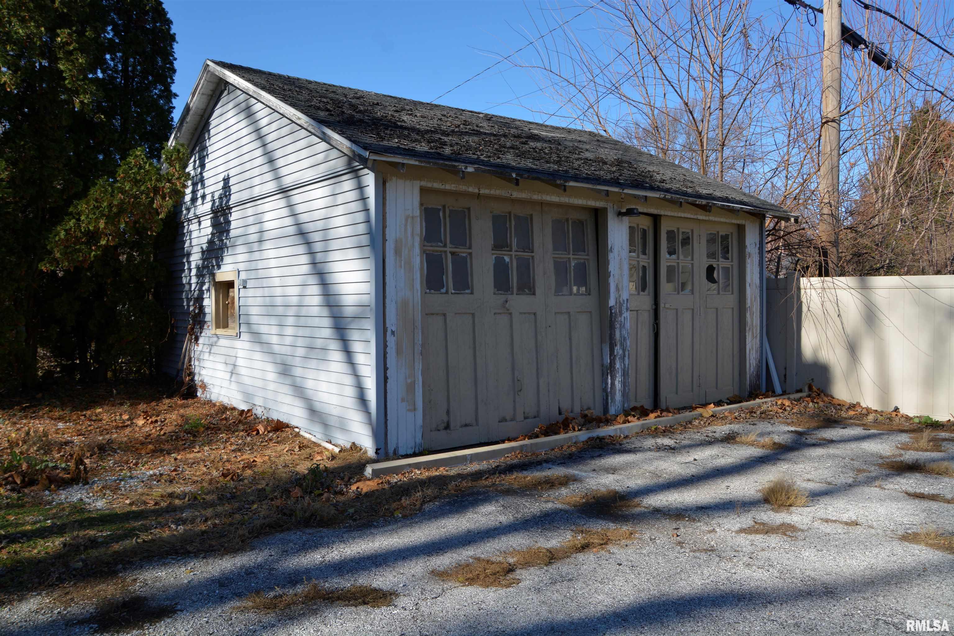 644 South Randolph Street Macomb, IL 61455 - Photo 34 of 36