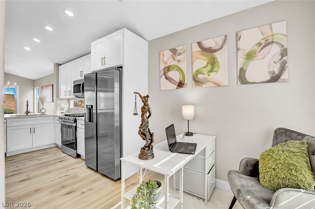 474 Edgefield Ridge Place Henderson, NV 89012 - Photo 13 of 68