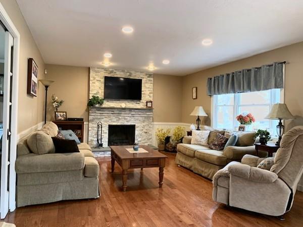 36 Lyons Road Dudley, MA 01571 - Photo 9 of 42