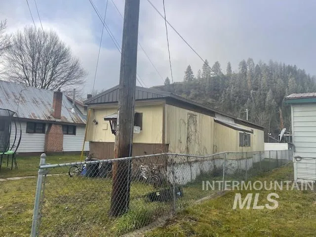 $375,000 | 204 Front Street, Kooskia, ID 83539