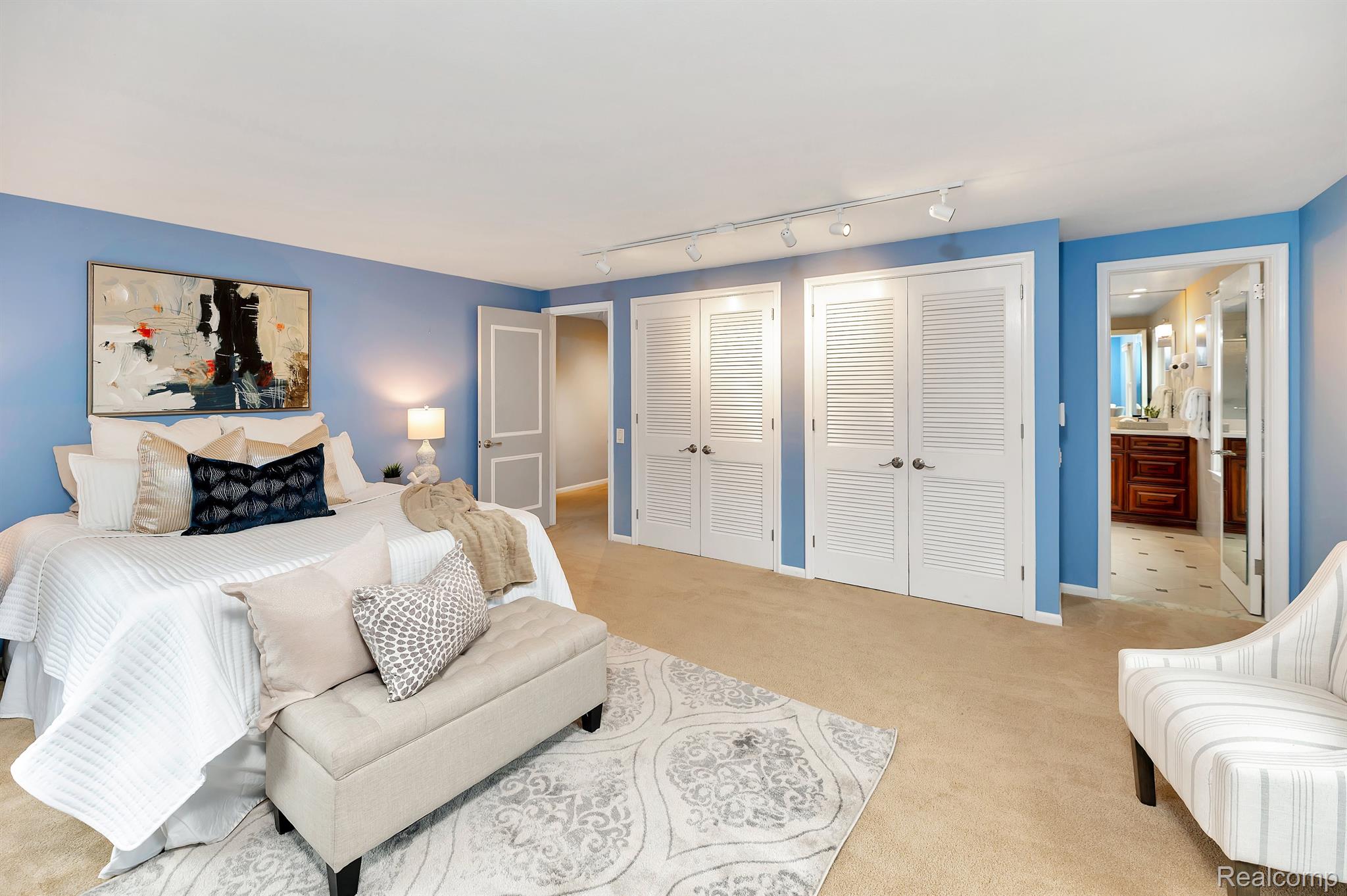 1095 Rock Spring Road Bloomfield Hills, MI 48304 - Photo 21 of 54 Gallery Image 21