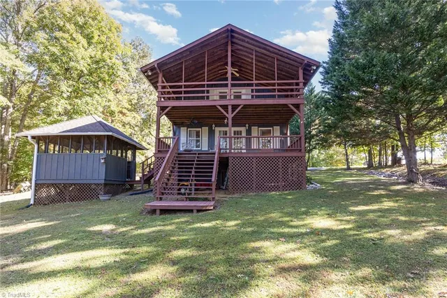 $699,000 | 454 South Point Trail, Semora, NC 27343