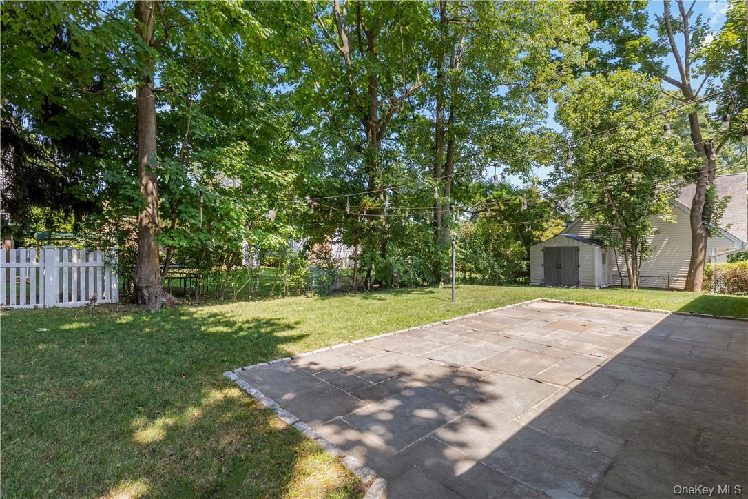 17 Soundview Avenue Rye, NY 10580 - Photo 19 of 20