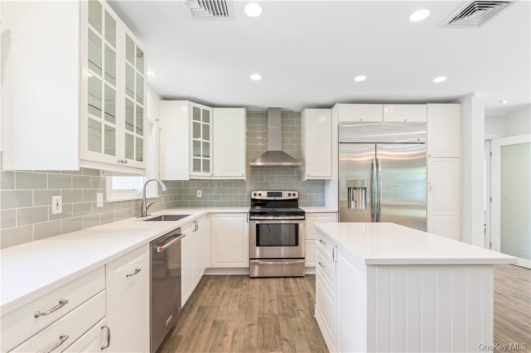 17 Soundview Avenue Rye, NY 10580 - Photo 9 of 20