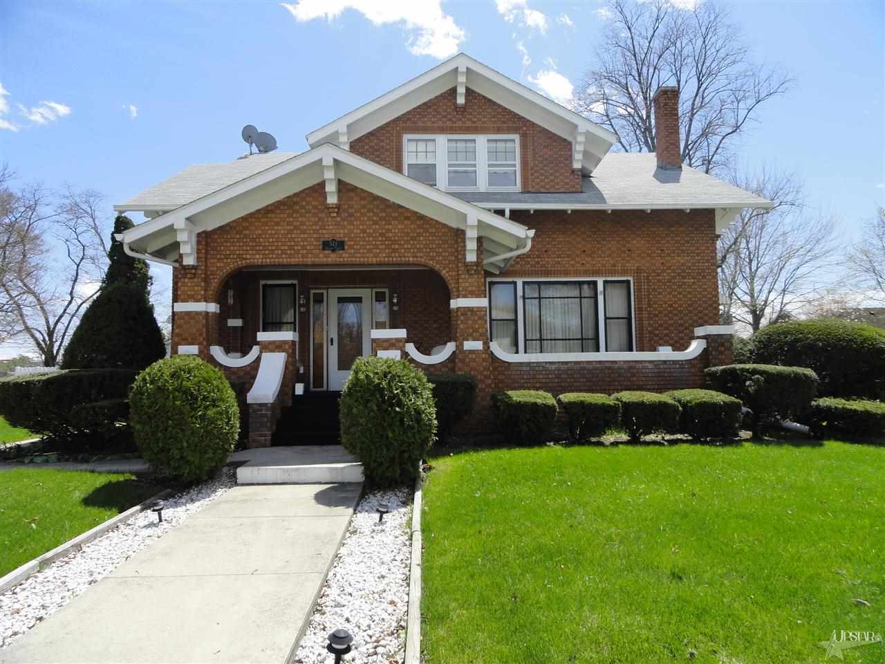 321 West Jackson Street Decatur, IN 46733 - Photo 1 of 10