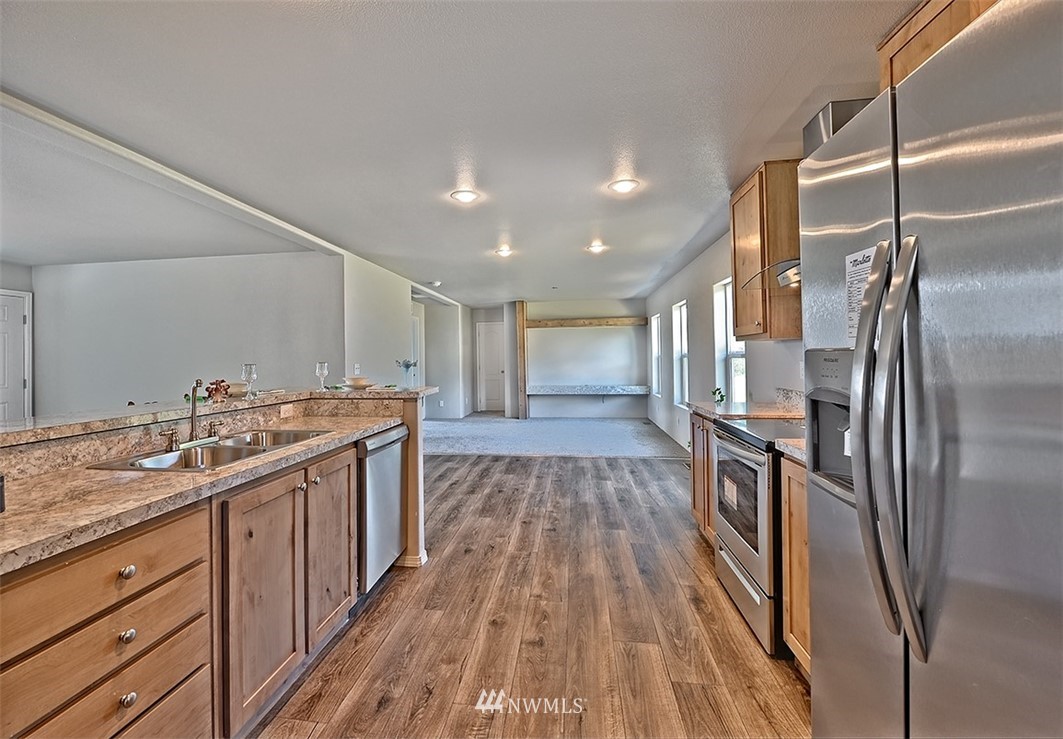 8484 Treevue Road Blaine, WA 98230 - Photo 14 of 22 Gallery Image 14