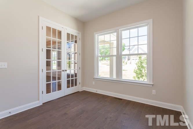 8200 Cranes View Place East Raleigh, NC 27615 - Photo 4 of 25
