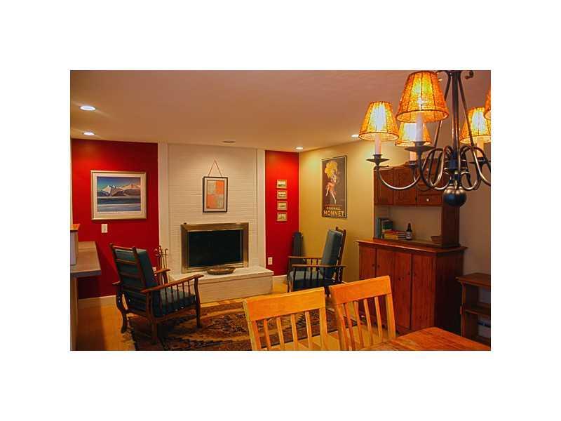 114 Clinton Street Portland, ME 04103 - Photo 10 of 27 Family Room.