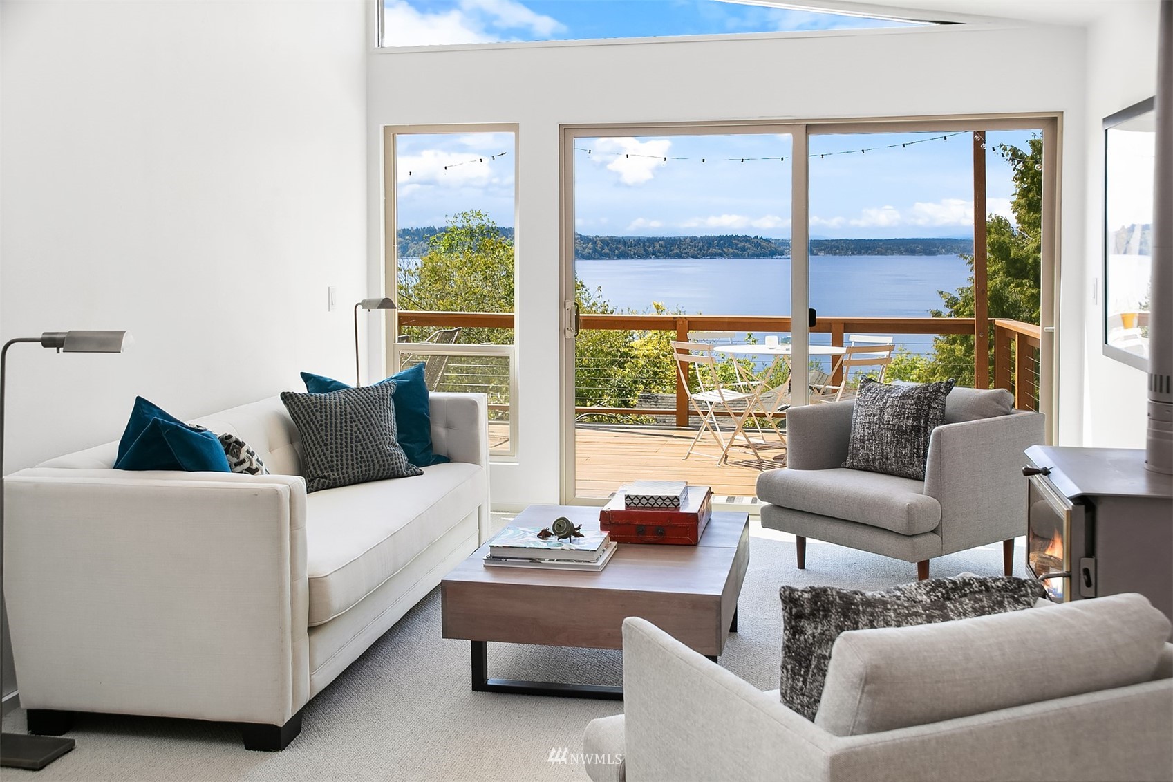 9823 47th Avenue Southwest Seattle, WA 98136 - Photo 7 of 32 Gallery Image 7