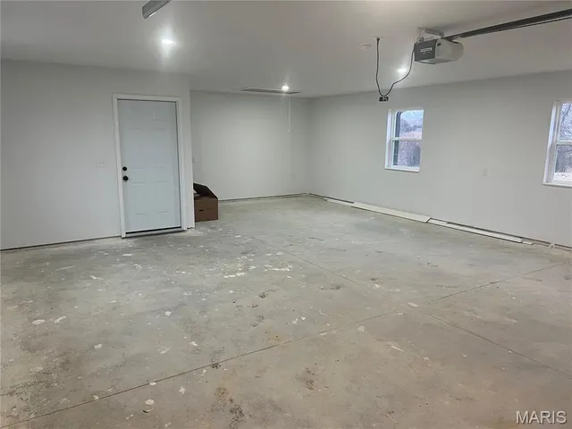 $299,900 | 11418 Highway 24, Madison, MO 65263