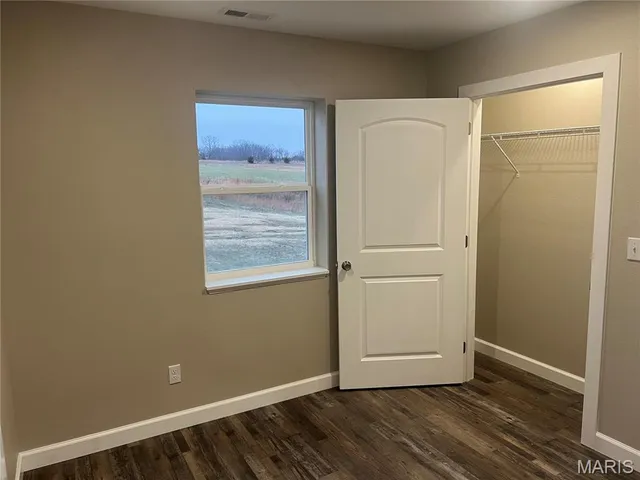 $299,900 | 11418 Highway 24, Madison, MO 65263