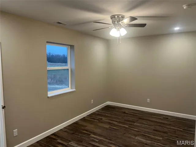 $299,900 | 11418 Highway 24, Madison, MO 65263