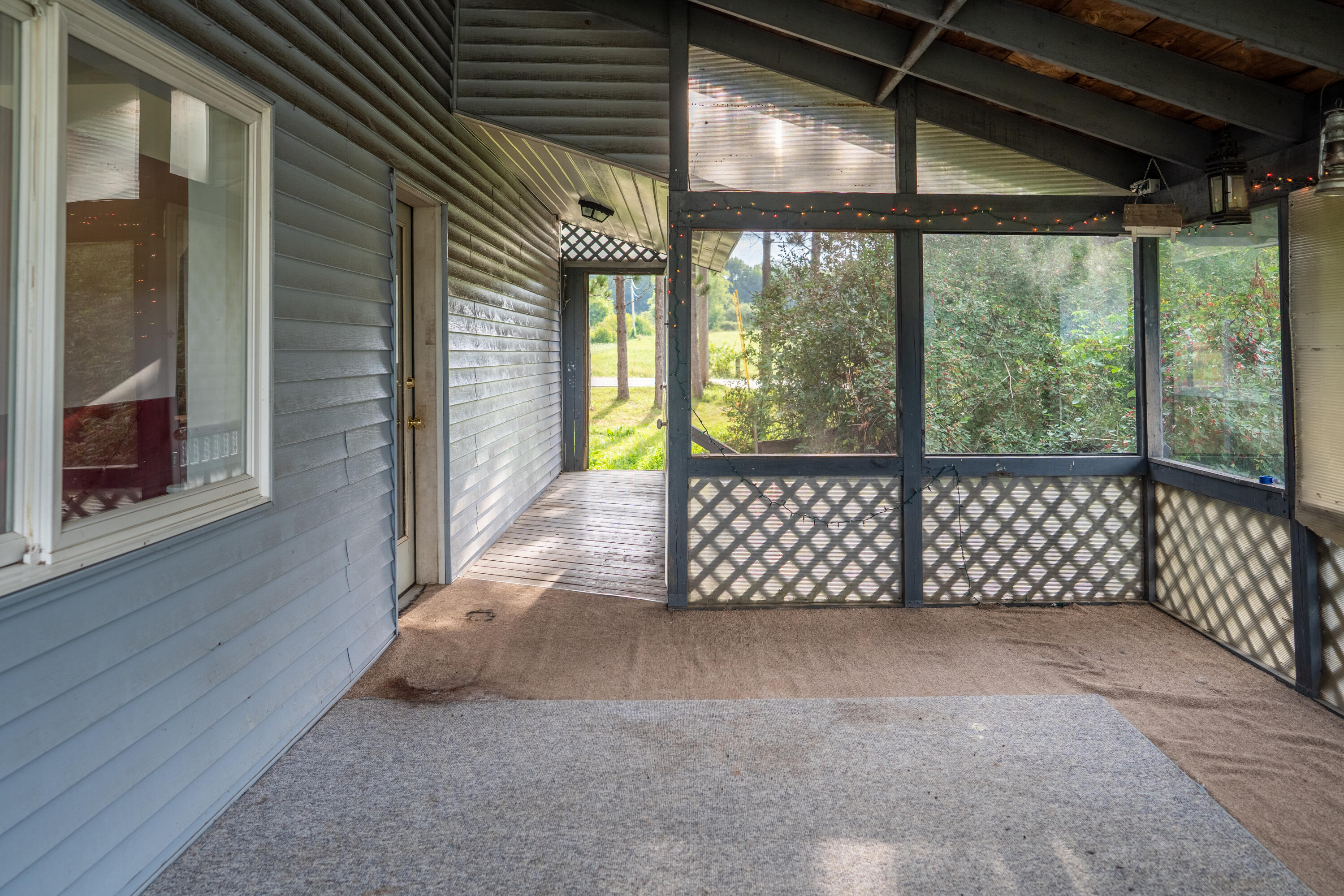 531 Vassalboro Road China, ME 04358 - Photo 27 of 31 521 Vassalboro Rd, China, ME 04358-38