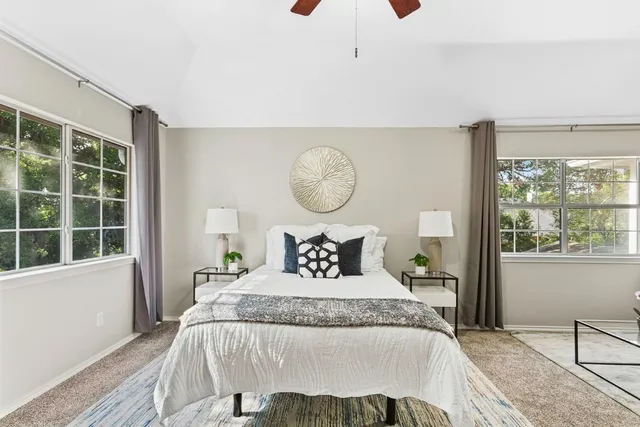 $689,000 | 10115 Pinehurst Drive, Austin, TX 78747