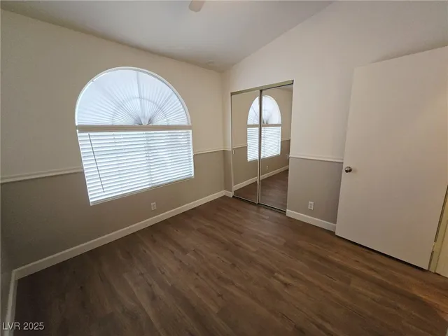 $2,549 | 925 Chaps Circle, Henderson, NV 89002