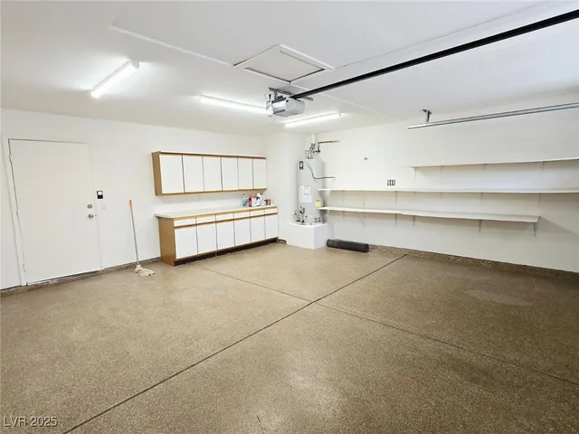 $2,549 | 925 Chaps Circle, Henderson, NV 89002