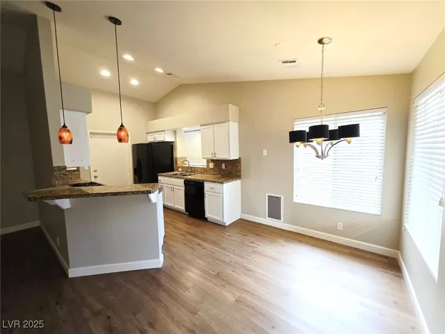 $2,549 | 925 Chaps Circle, Henderson, NV 89002