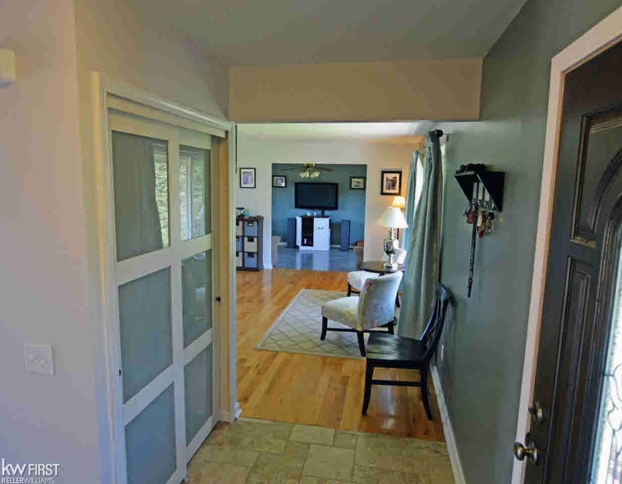3468 West Ray Road Grand Blanc, MI 48439 - Photo 21 of 32 21297836-20.JPG