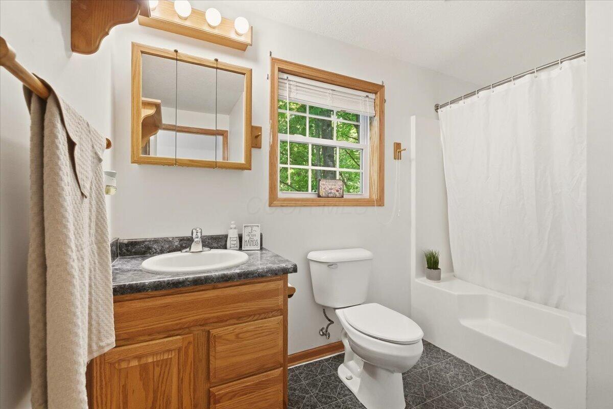 562 Terrace Ridge Circle Howard, OH 43028 - Photo 17 of 40