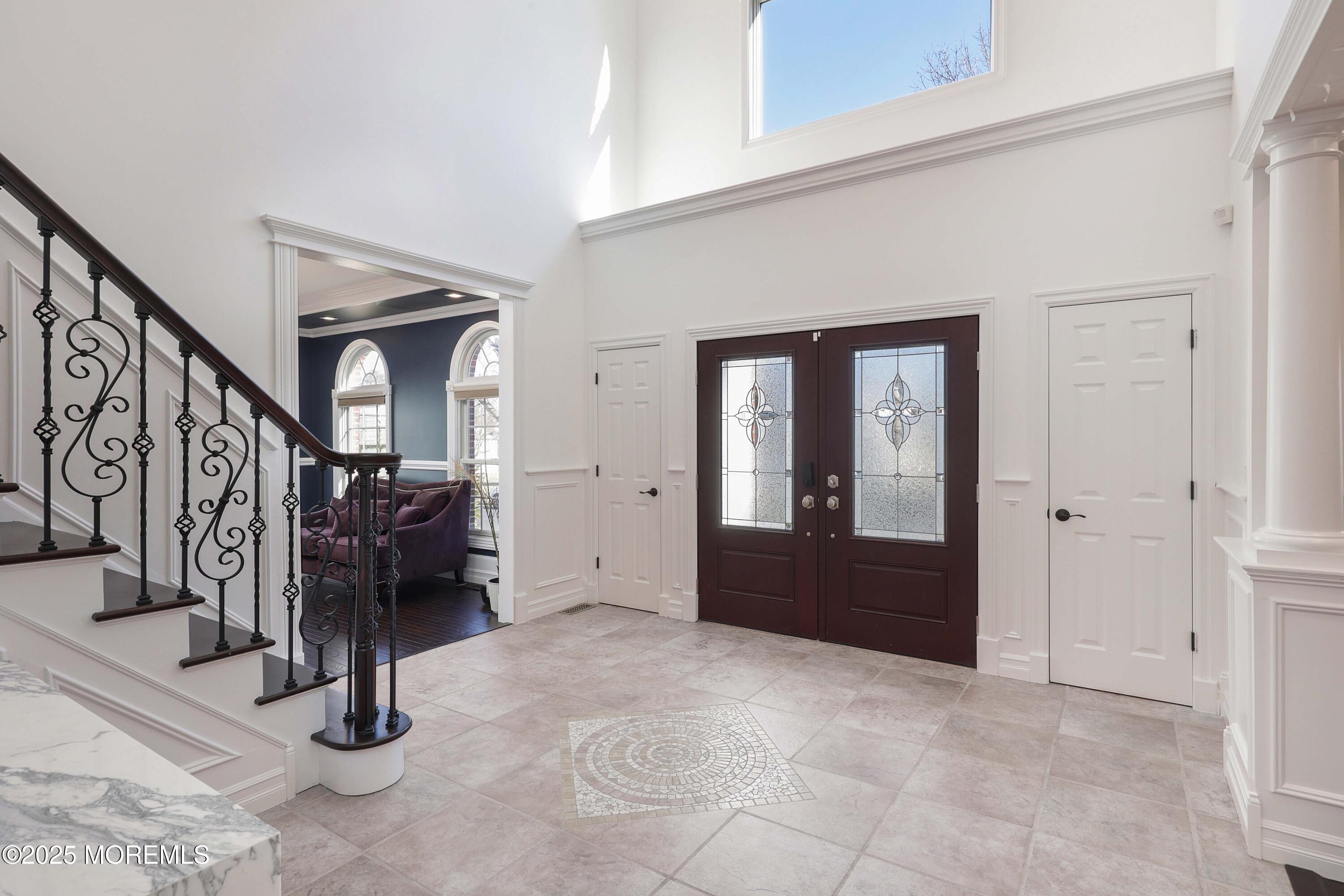 54 Bloomfield Road Manalapan, NJ 07726 - Photo 5 of 46 Virtually reimagined floors