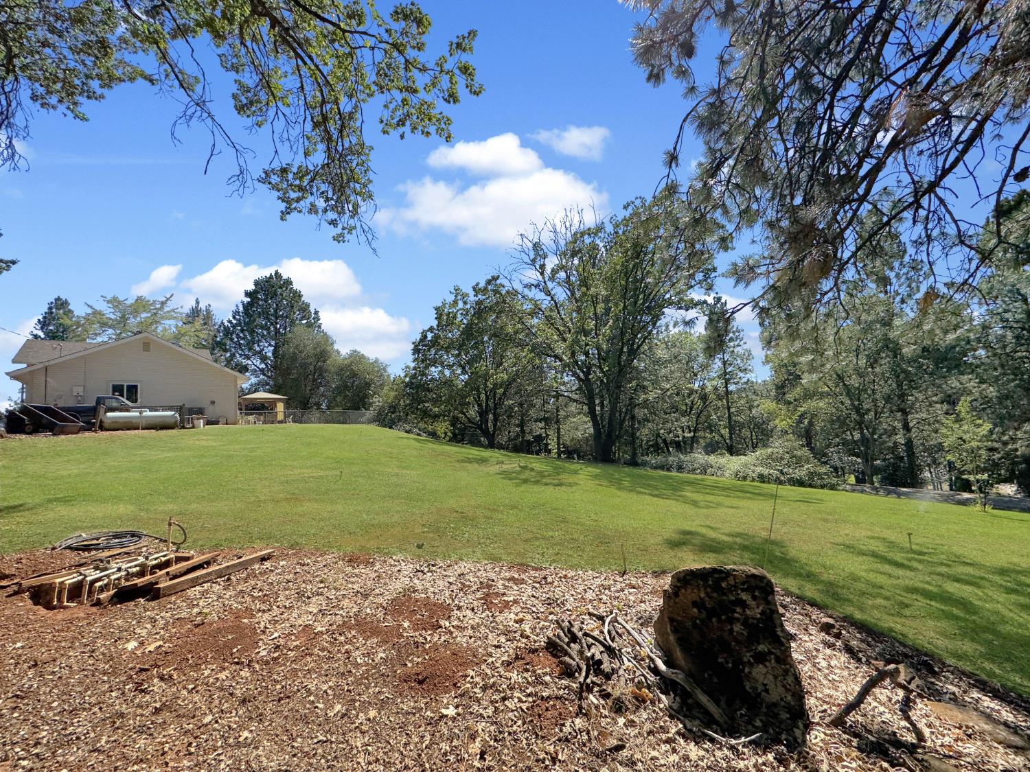 10800 Round Valley Road Grass Valley, CA 95949 - Photo 4 of 17