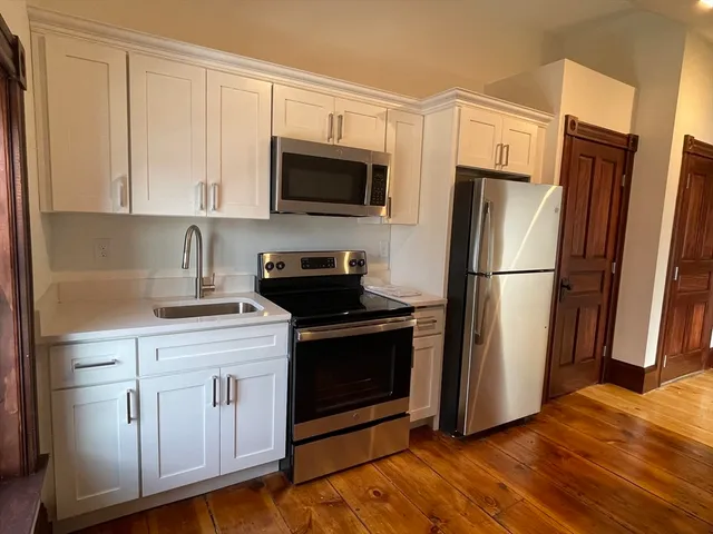 $1,325 | 41 Summer Street, Unit 18, Leominster, MA 01453